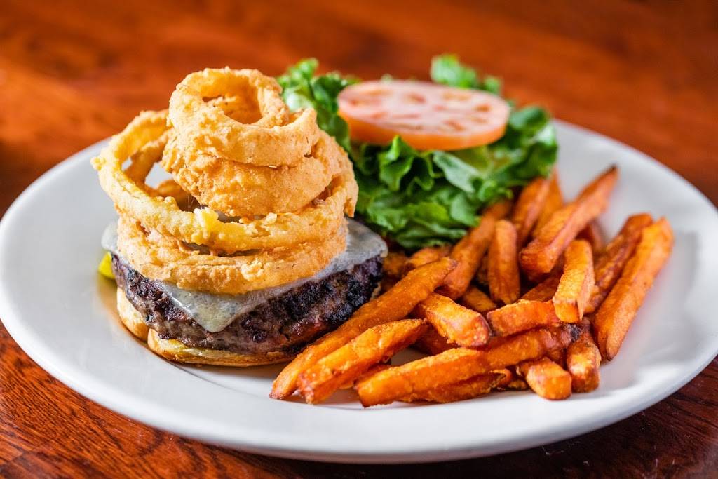 Harringtons Pub | restaurant | 17 Water St, Wakefield, MA 01880, USA | 7812451525 OR +1 781-245-1525