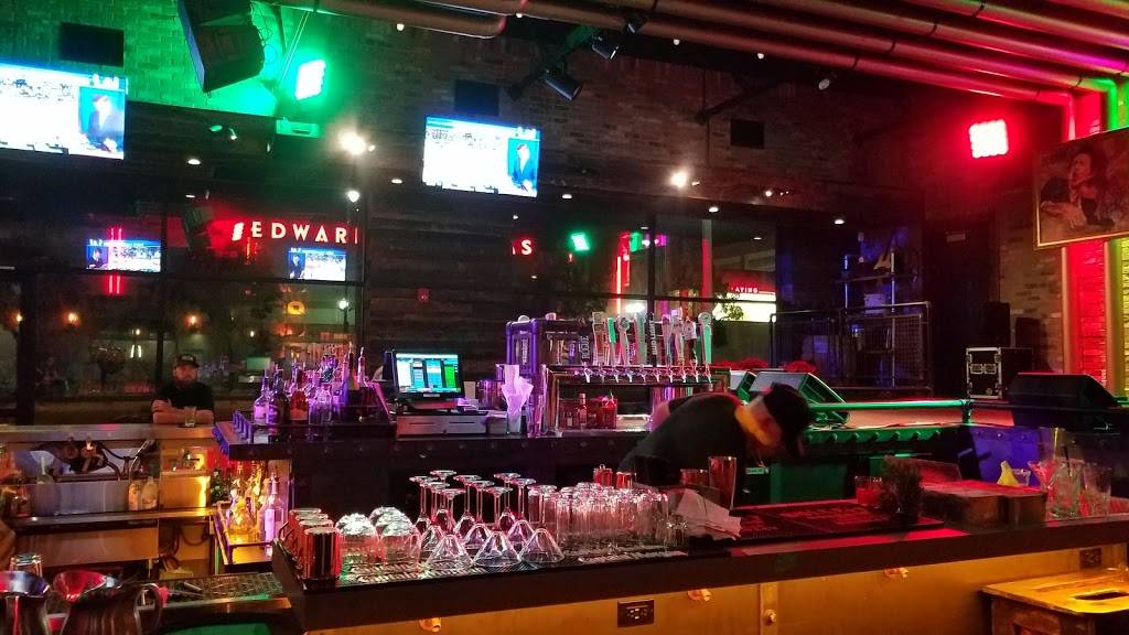 Copper Blues Live | restaurant | 180 S Brea Blvd, Brea, CA 92821, USA | 7145383344 OR +1 714-538-3344