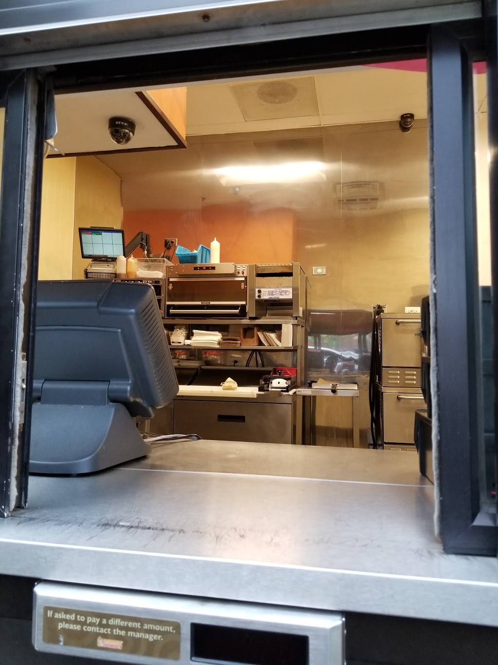 Dunkin Donuts | cafe | 1900 Dempster Street, Evanston, IL 60202, USA | 8478693600 OR +1 847-869-3600