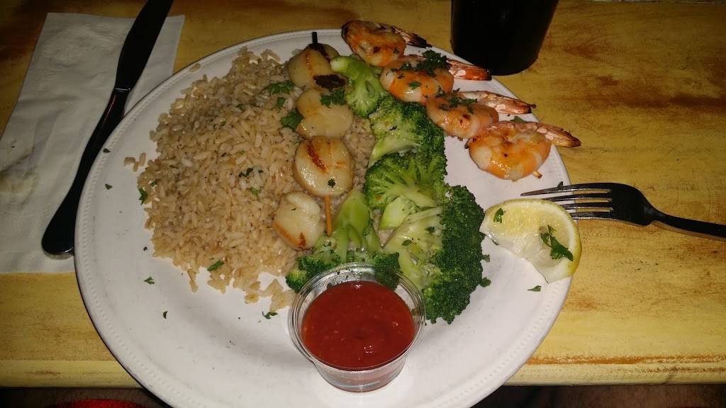 Clare & Dons Beach Shack | restaurant | 130 N Washington St, Falls Church, VA 22046, USA | 7035329283 OR +1 703-532-9283