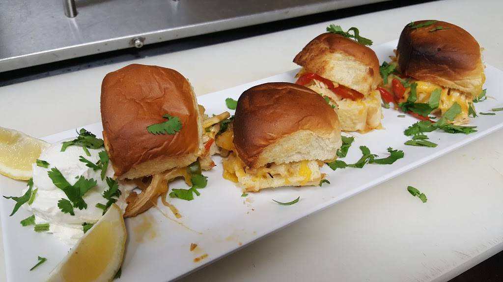 Papa Hughies Seafood World | restaurant | 4602 N Federal Hwy, Lighthouse Point, FL 33064, USA | 9549420740 OR +1 954-942-0740