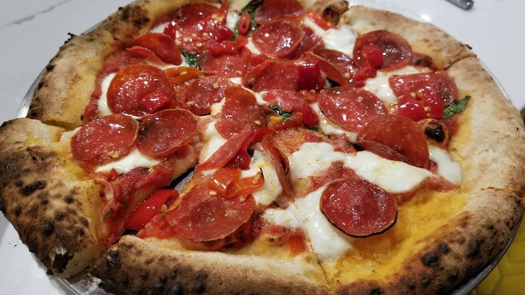 Wooden Paddle | restaurant | 212 Stephen St, Lemont, IL 60439, USA | 6303268150 OR +1 630-326-8150