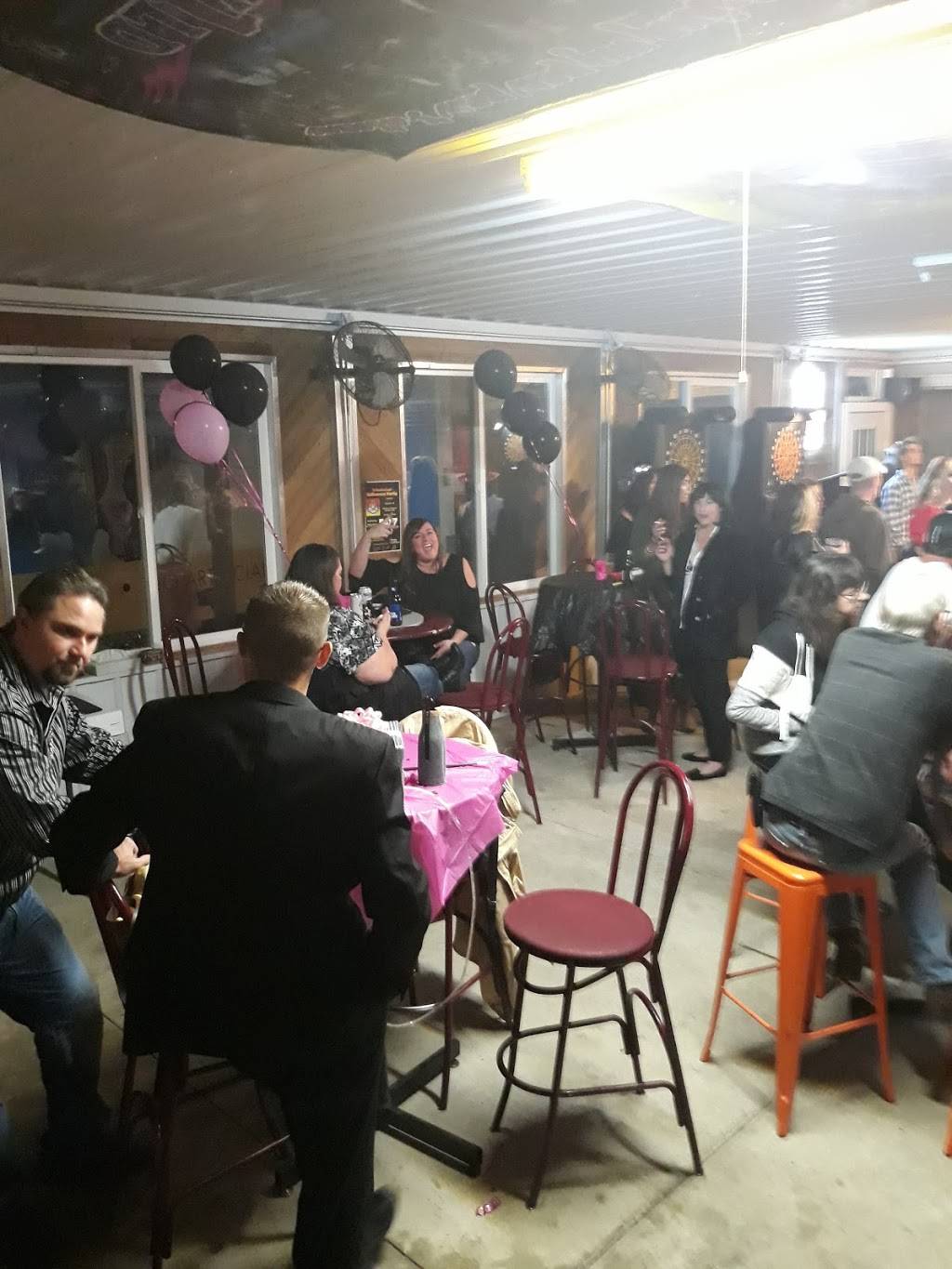 3rd Chute | restaurant | 2204 Fosterburg Rd, Alton, IL 62002, USA | 6184681118 OR +1 618-468-1118