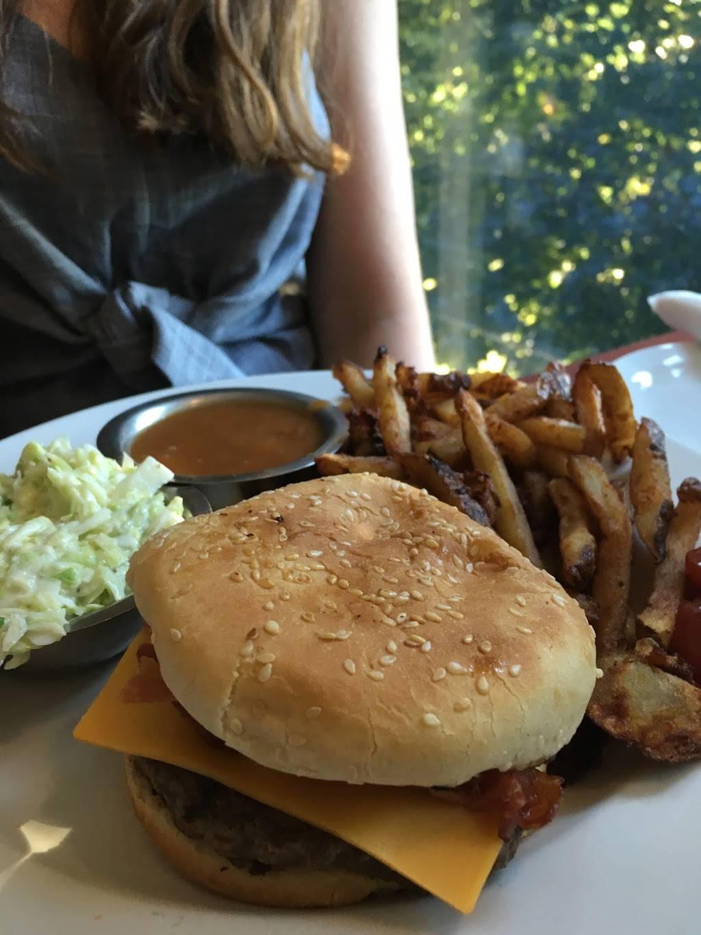 Pizz Vercheres | restaurant | 599 Rte Marie-Victorin, Verchères, QC J0L 2R0, Canada | 4505830010 OR +1 450-583-0010