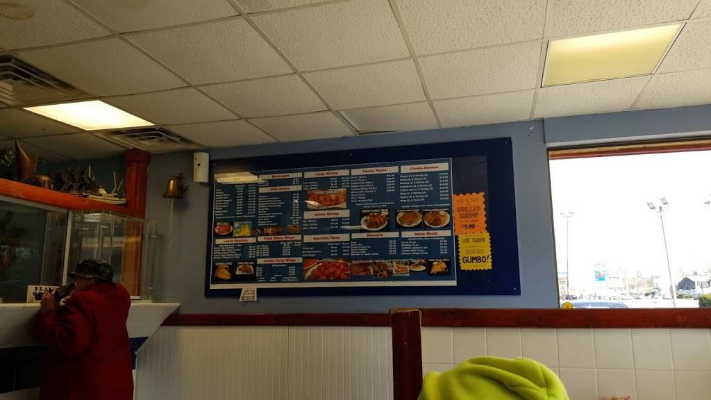 Shrimp Hut | restaurant | 5040 E 38th St, Indianapolis, IN 46218, USA | 3175468888 OR +1 317-546-8888