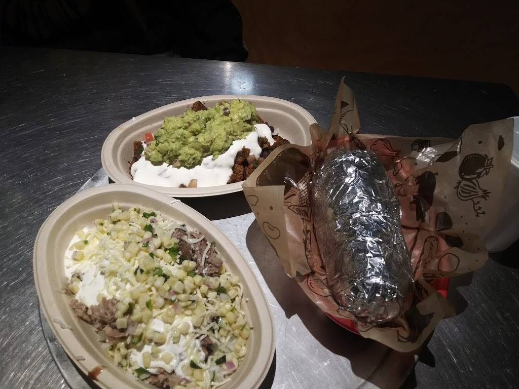 Chipotle Mexican Grill | restaurant | 5637 Red Bug Lake Rd, Winter Springs, FL 32708, USA | 4076950440 OR +1 407-695-0440
