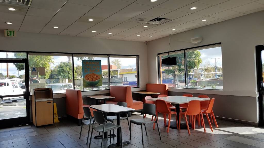 Yoshinoya Carson | restaurant | 101 E Carson St, Carson, CA 90745, USA | 3108359043 OR +1 310-835-9043