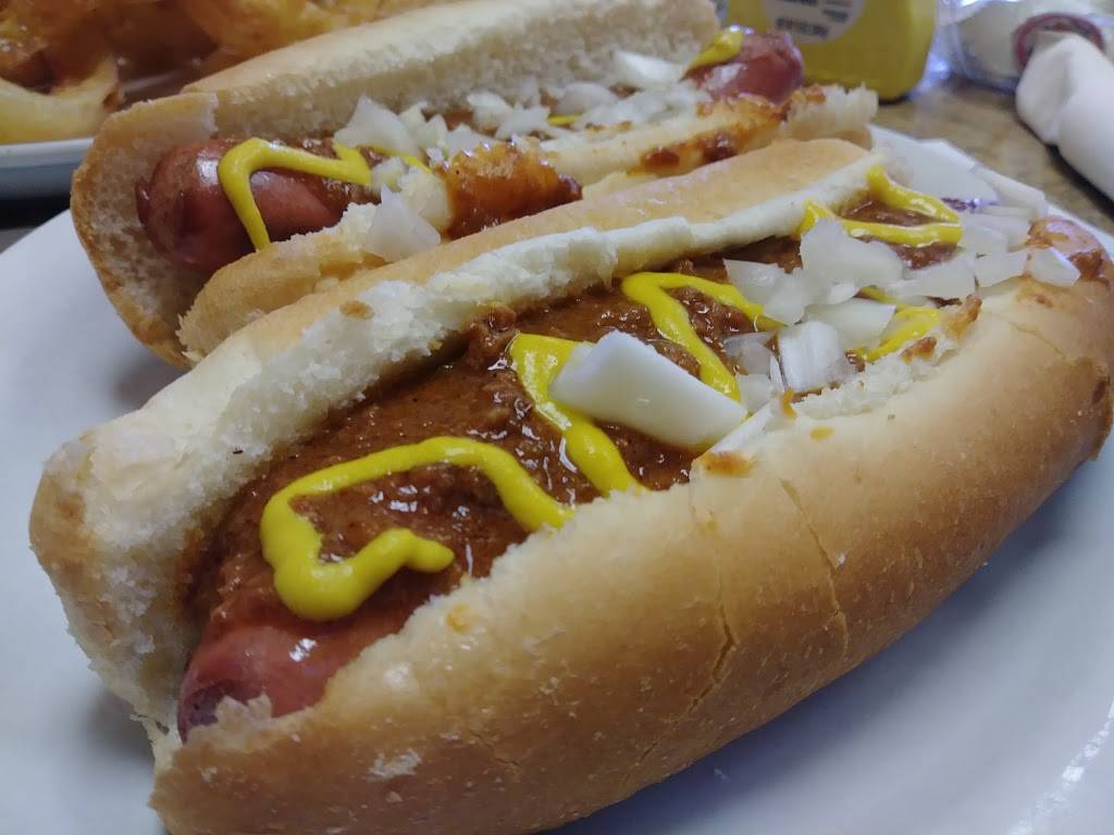 Zefs Coney Restaurant | restaurant | 201 3rd St, Bay City, MI 48708, USA | 9894021220 OR +1 989-402-1220