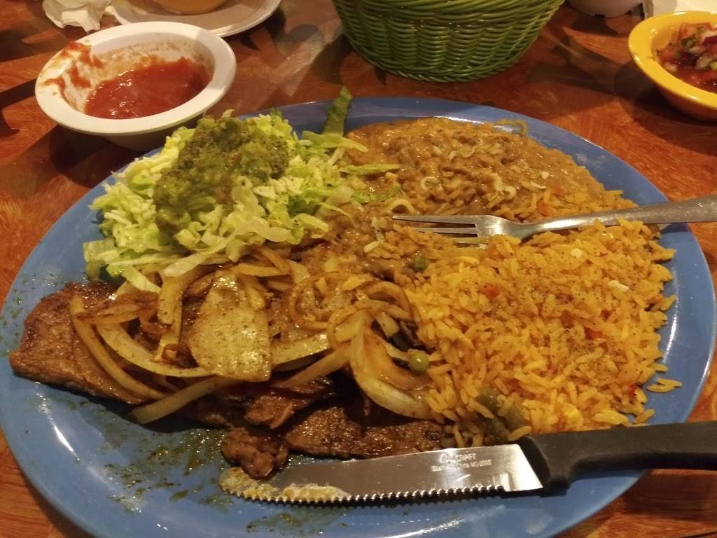 El Paso Mexican Restaurant & Bar LLC | restaurant | 208 N Main St, Belton, SC 29627, USA | 8643921777 OR +1 864-392-1777