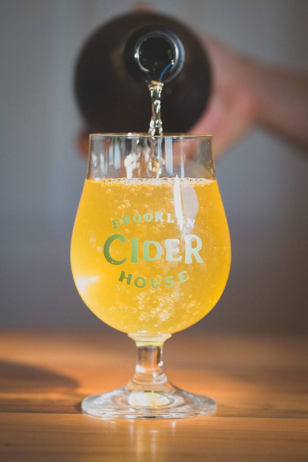 Twin Star Orchards | restaurant | 155 N Ohioville Rd, New Paltz, NY 12561, USA | 8456338657 OR +1 845-633-8657