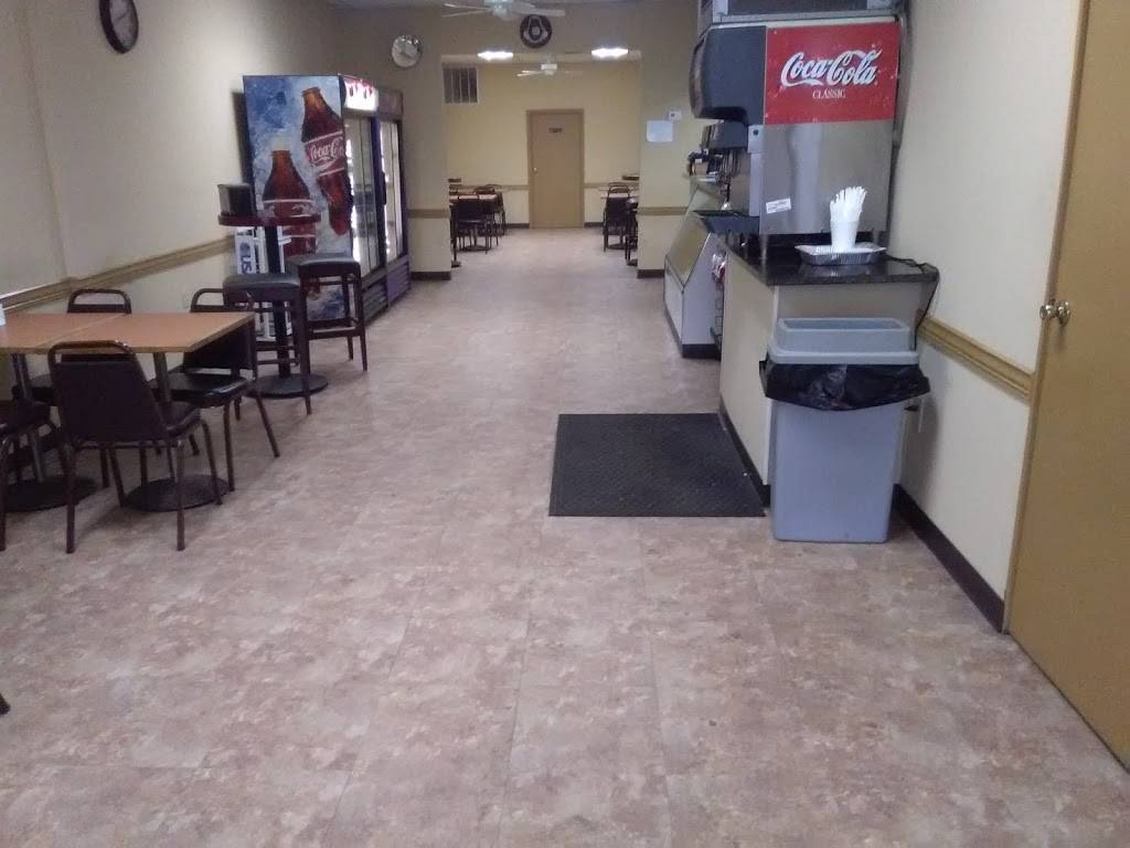 Carrolls Carry Out | restaurant | 3113, 2185 Greenspring Dr, Timonium, MD 21093, USA | 4102526151 OR +1 410-252-6151