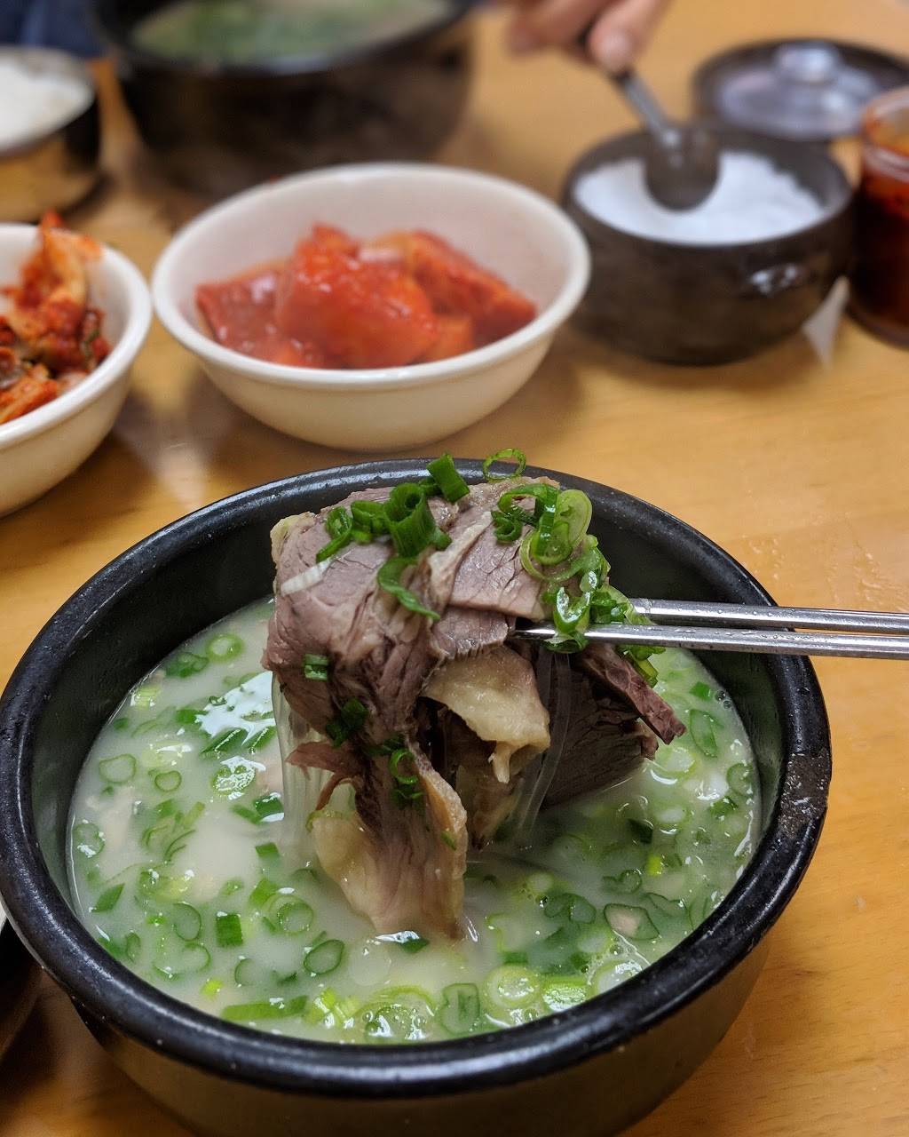 Han Bat Shul Lung Tang | restaurant | 4163 W 5th St, Los Angeles, CA 90020, USA | 2133839499 OR +1 213-383-9499