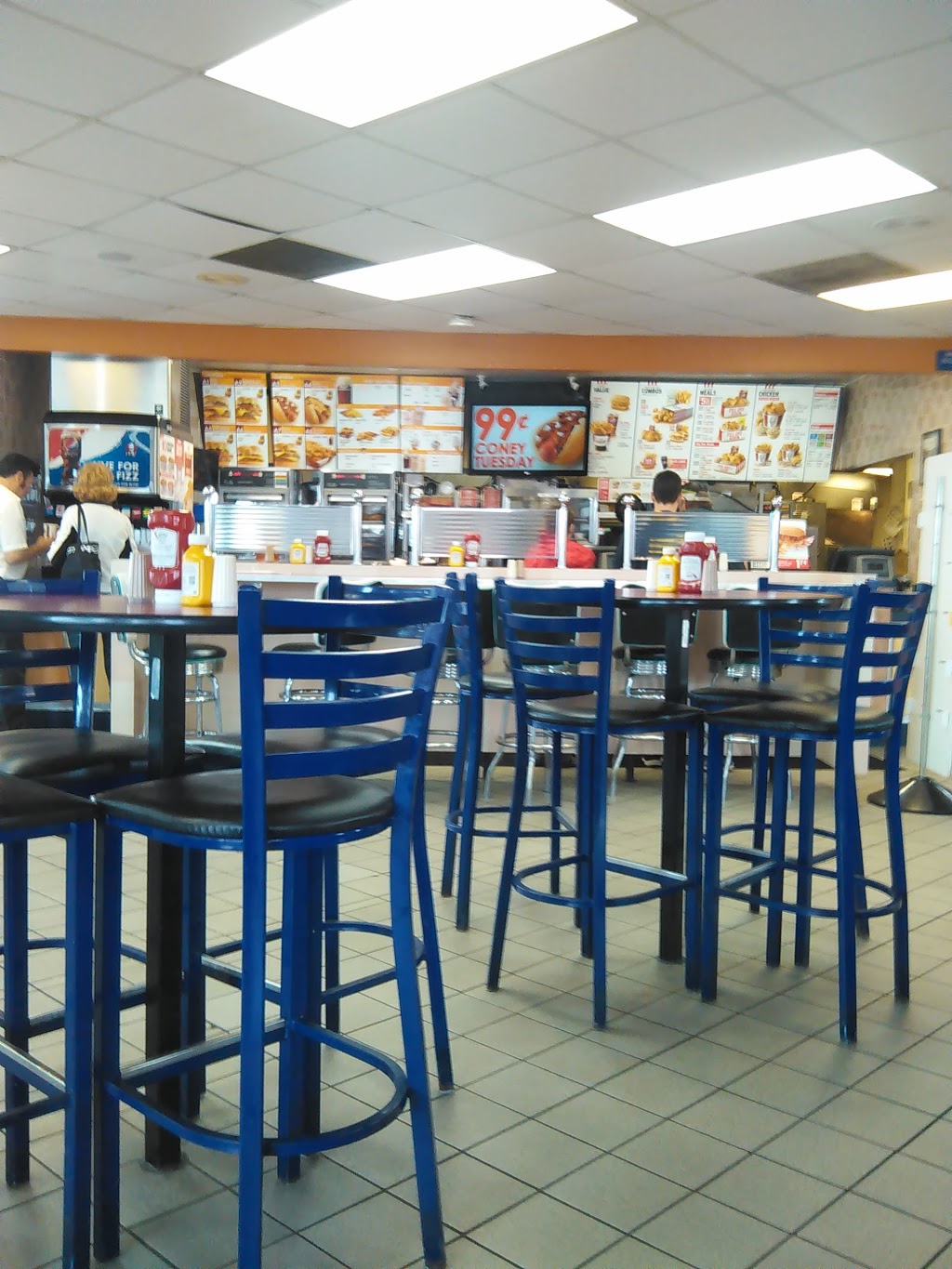 A&W Restaurant | restaurant | 3401 E 10th St, Sioux Falls, SD 57103, USA | 6053361710 OR +1 605-336-1710