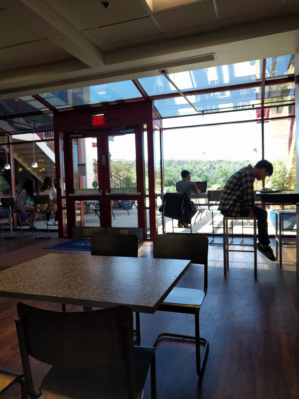 Canyon Vista | restaurant | 9500 Gilman Dr, La Jolla, CA 92093, USA | 8585341097 OR +1 858-534-1097