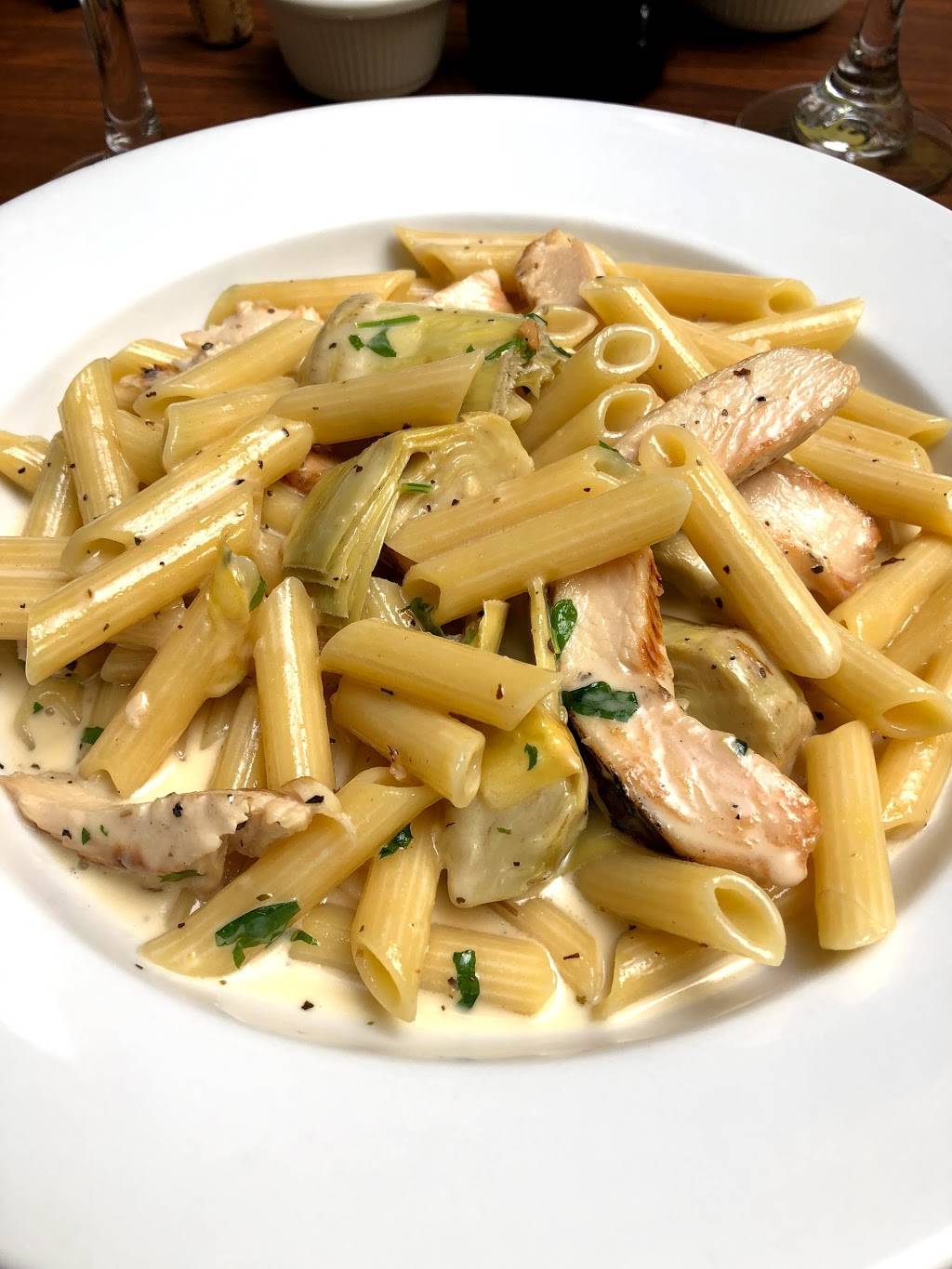 Adelas Italian Restaurant | restaurant | 4041 E Thomas Rd #107, Phoenix, AZ 85018, USA | 6029550588 OR +1 602-955-0588