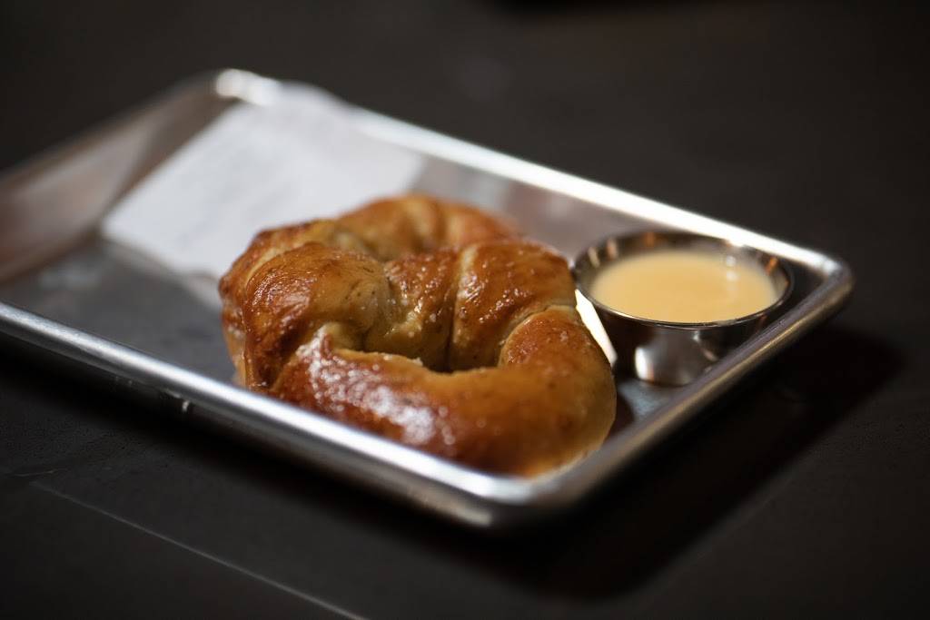 Lonesome Buck Brewing Co | restaurant | 819 9th St, Greeley, CO 80631, USA | 9704732825 OR +1 970-473-2825