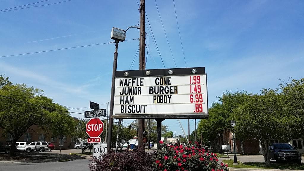 Frosto Drive Inn | restaurant | 228 N Ave G, Crowley, LA 70526, USA | 3377830917 OR +1 337-783-0917