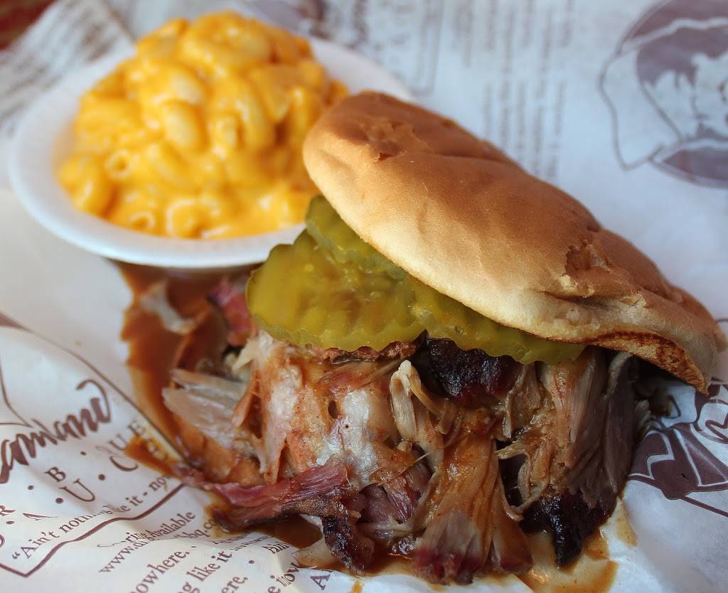 Dreamland BBQ Huntsville | restaurant | 3855 University Dr NW, Huntsville, AL 35816, USA | 2565397427 OR +1 256-539-7427