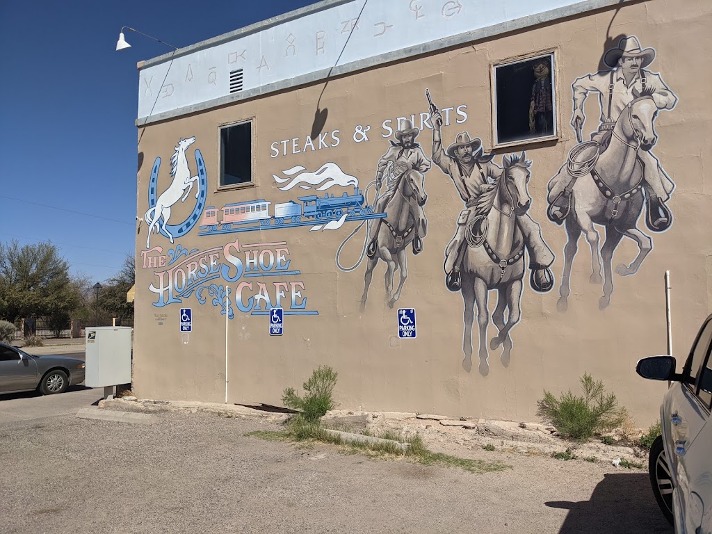 Horseshoe Cafe & Bakery | cafe | 154 E 4th St, Benson, AZ 85602, USA | 5205862872 OR +1 520-586-2872