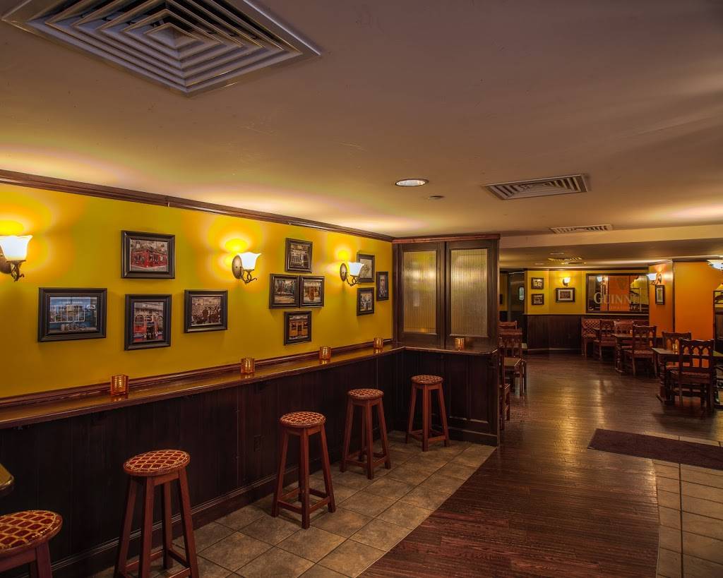 Con Murphys Irish Pub | restaurant | 1700 Benjamin Franklin Pkwy, Philadelphia, PA 19103, USA | 2676871128 OR +1 267-687-1128