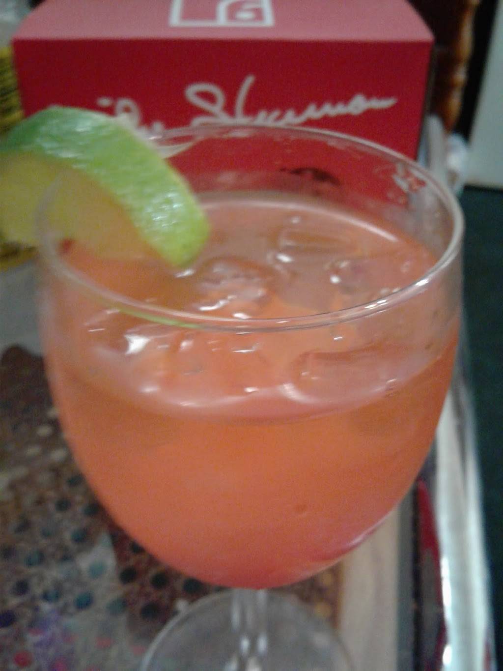 Neighborhood Bar & Grill | restaurant | 4337 N Broadway, St. Louis, MO 63147, USA | 3144997236 OR +1 314-499-7236