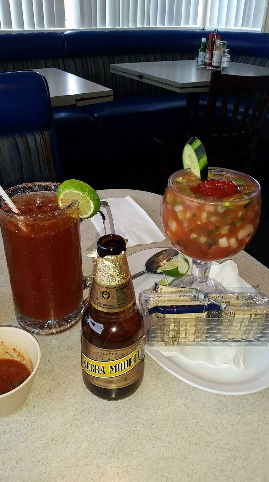 Churchs Chicken | restaurant | 261 E Vernon Ave, Los Angeles, CA 90011, USA | 3238468738 OR +1 323-846-8738