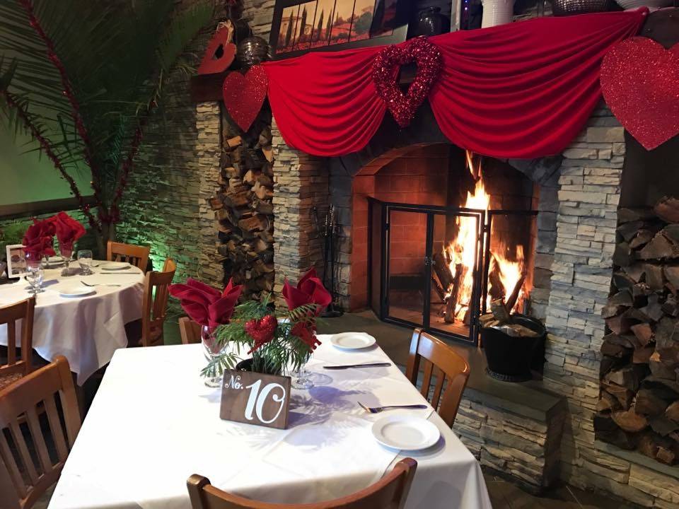 Vinhus Restaurant and Lounge | night club | 157 E Westfield Ave, Roselle Park, NJ 07204, USA | 9082595907 OR +1 908-259-5907