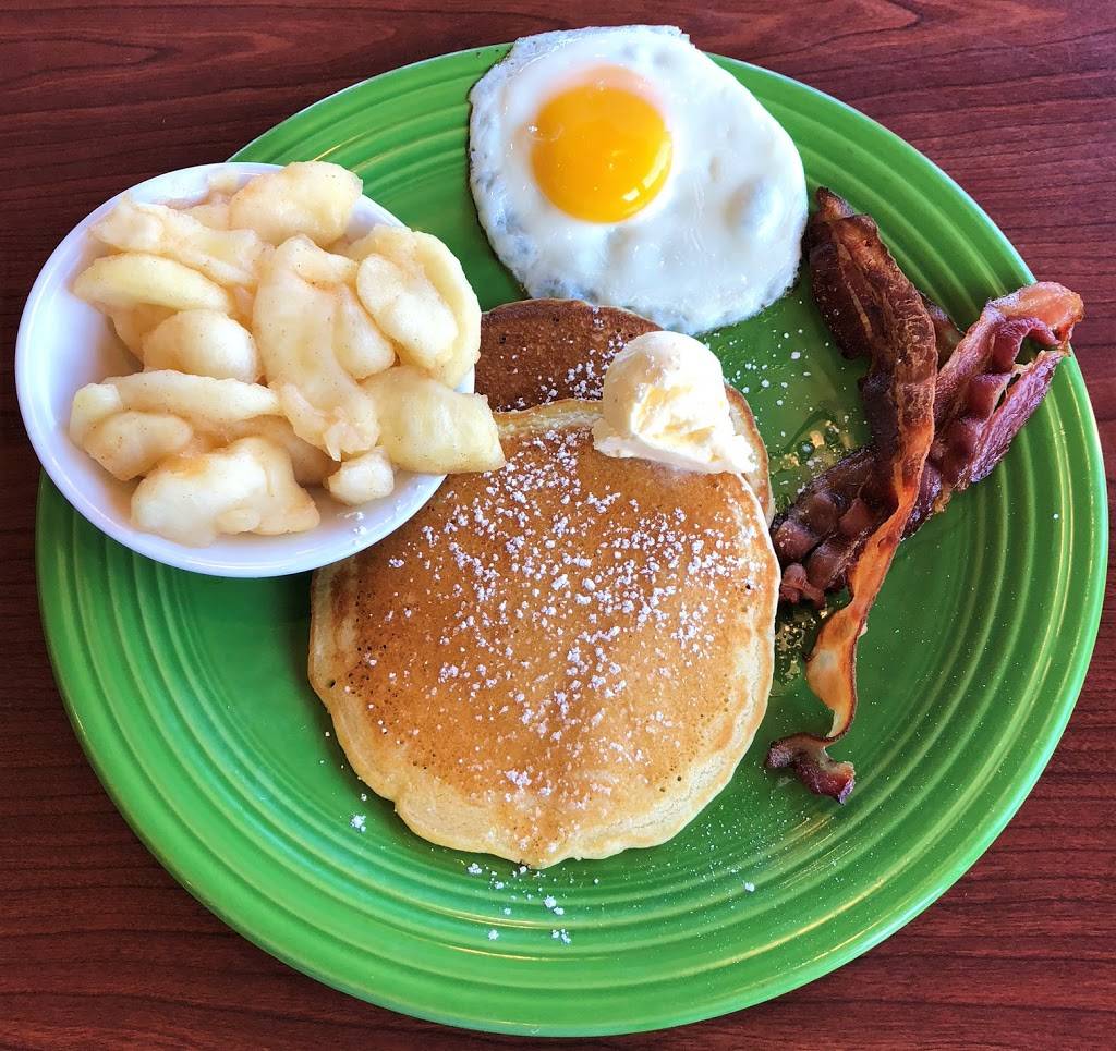 Ts Restaurant | restaurant | 5600 Post Rd, East Greenwich, RI 02818, USA | 4013987877 OR +1 401-398-7877