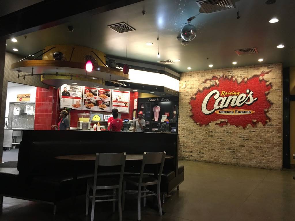 Raising Canes Chicken Fingers | meal takeaway | 3833 FM 1092 Rd, Missouri City, TX 77459, USA | 2814990614 OR +1 281-499-0614