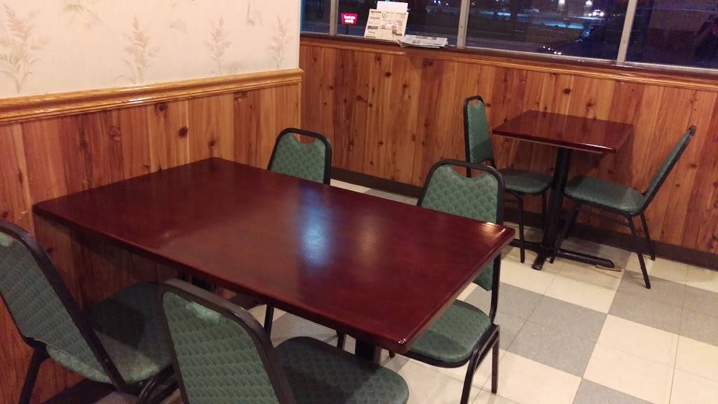 Happy Wok | restaurant | 2332 N 124th St, Milwaukee, WI 53226, USA | 4144431688 OR +1 414-443-1688