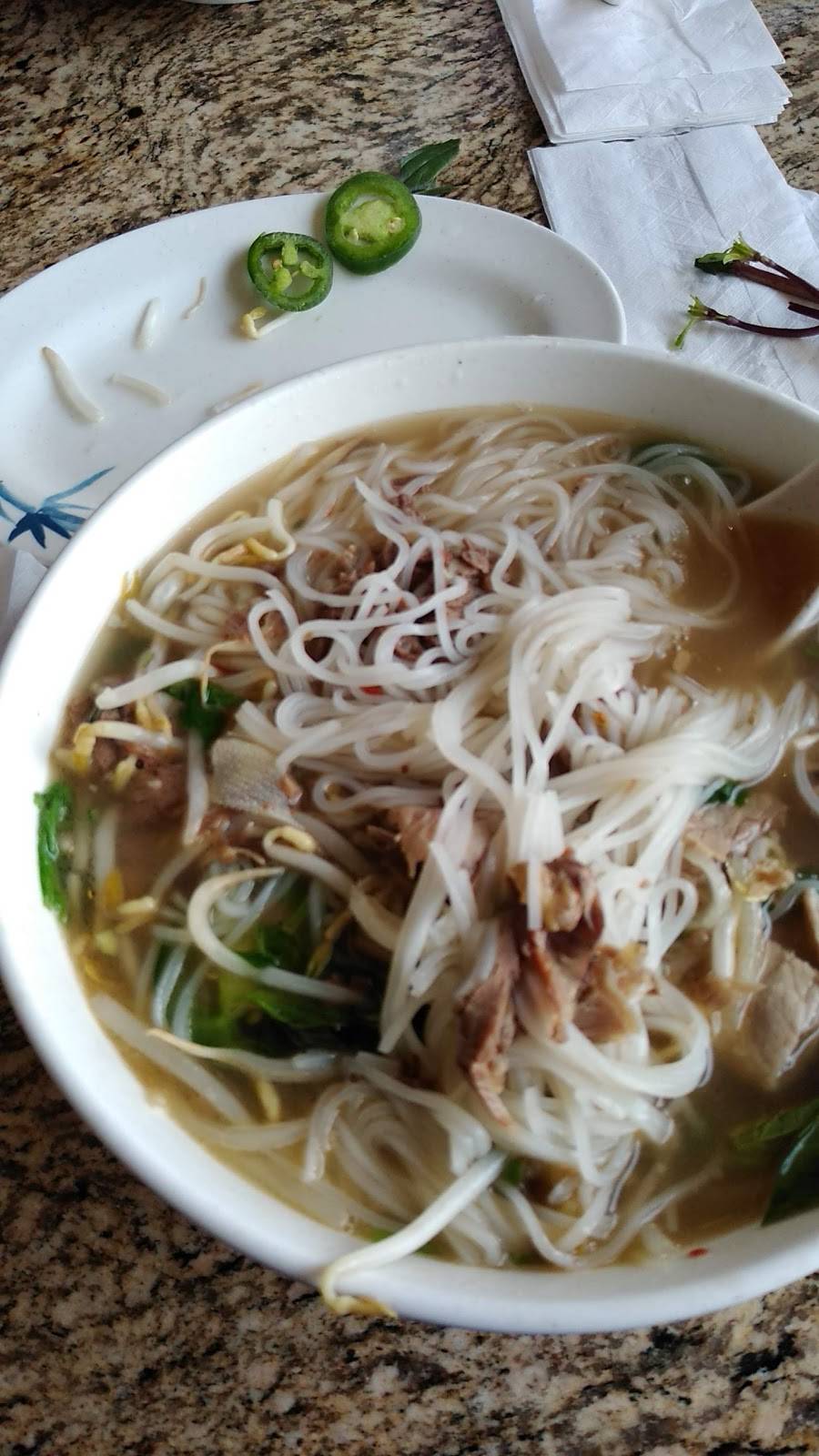 Pho Dan | restaurant | 11220 N Lamar Blvd B-200, Austin, TX 78753, USA | 5128377800 OR +1 512-837-7800