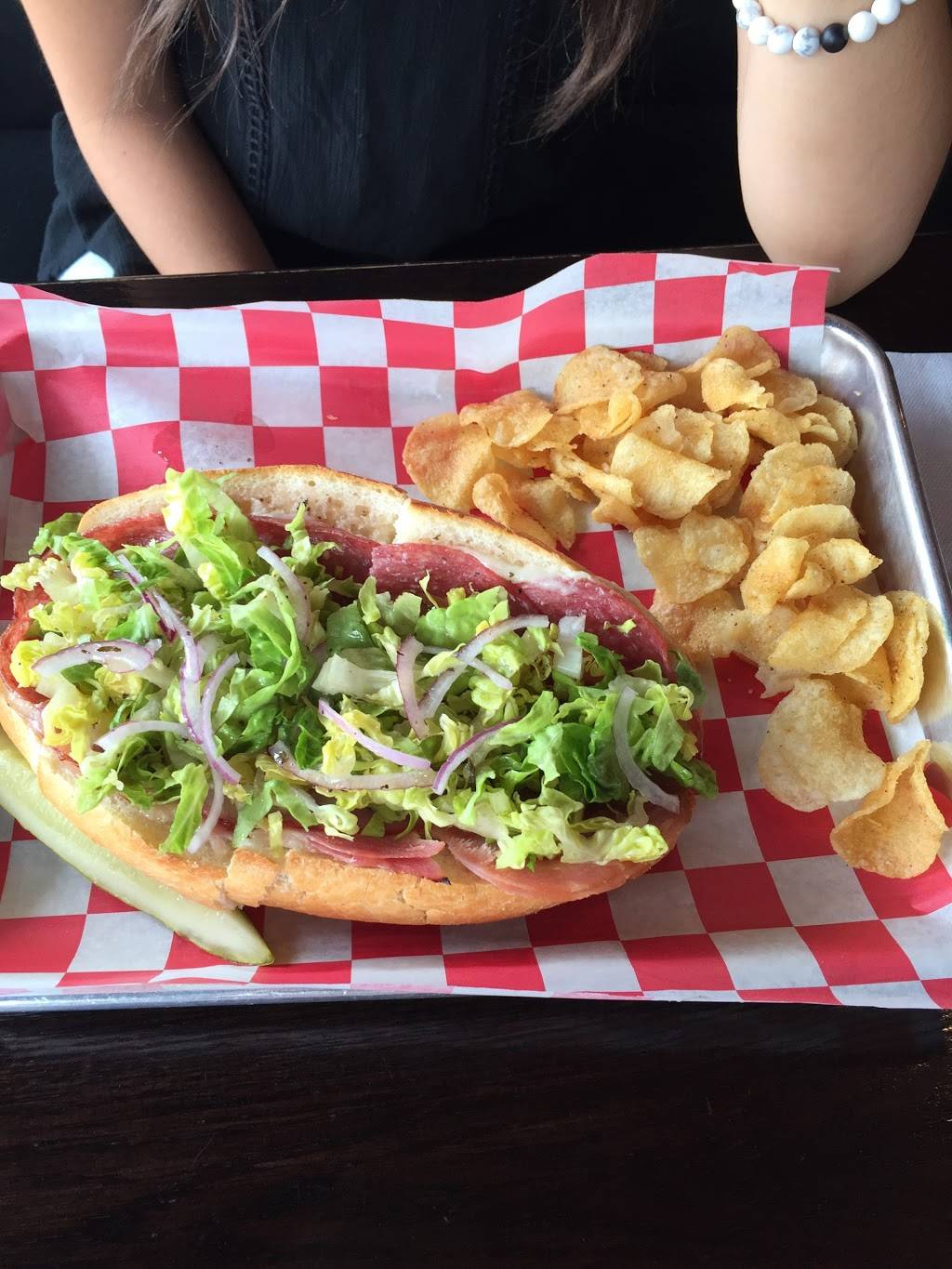 Roberts Italian Restaurant and Deli | restaurant | 6745 W Ken Caryl Ave, Littleton, CO 80128, USA | 7209817078 OR +1 720-981-7078