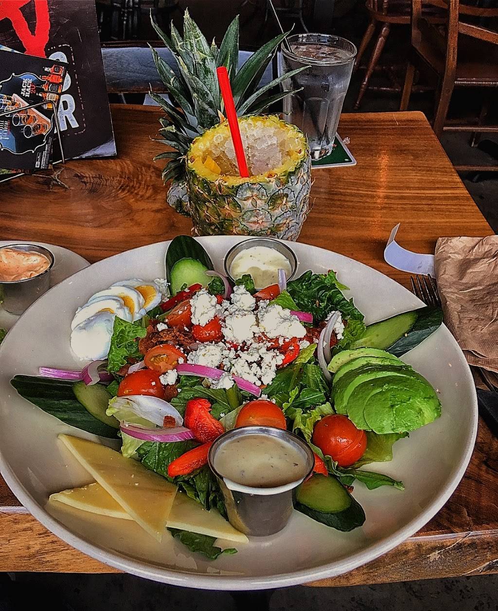 La Belle & La Boeuf - Burger Bar | restaurant | 1100 Boulevard Maloney O #401, Gatineau, QC J8T 6G3, Canada | 8196003233 OR +1 819-600-3233