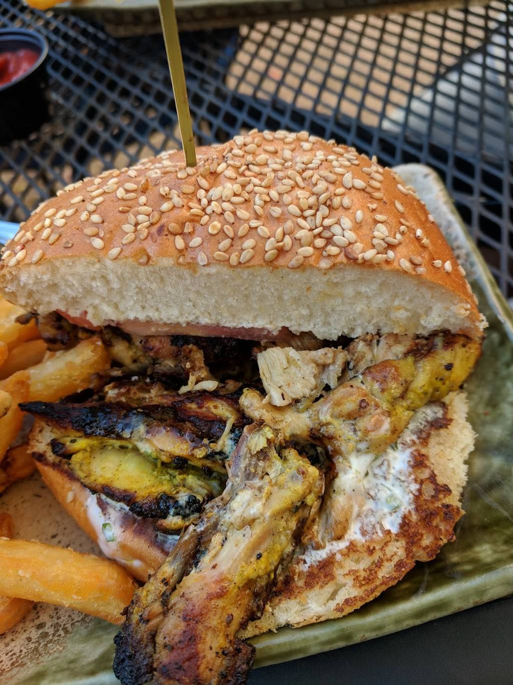 Heights Bier Garten | restaurant | 1433 N Shepherd Dr #1, Houston, TX 77008, USA | 7138624940 OR +1 713-862-4940