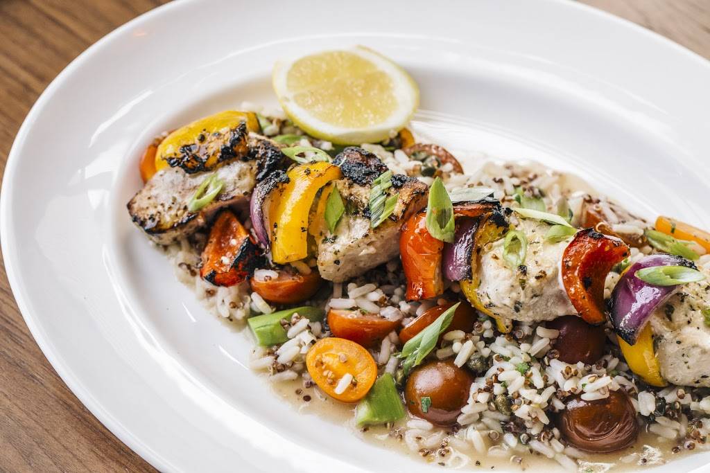 Beatrix | restaurant | 272 Oakbrook Center, Oak Brook, IL 60523, USA | 6304911415 OR +1 630-491-1415