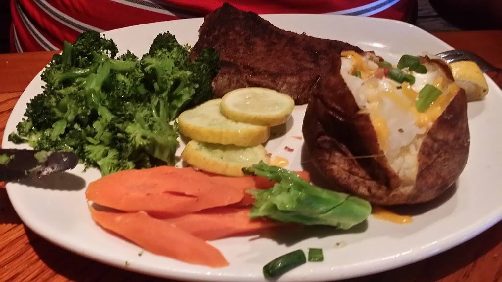 Outback Steakhouse | restaurant | 9006 E 71st St, Tulsa, OK 74133, USA | 9182544741 OR +1 918-254-4741