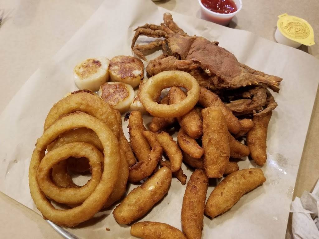 Backfins Crabhouse | restaurant | 1009 Stadium Dr, Wake Forest, NC 27587, USA | 9195628500 OR +1 919-562-8500