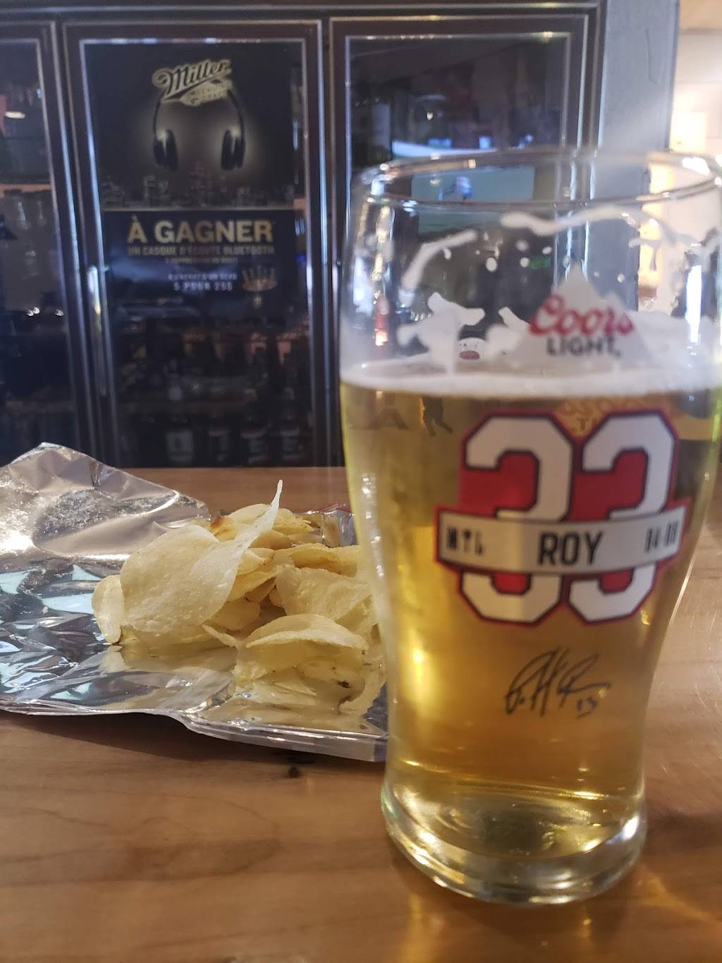 Brasserie du Parc (Golf-O-Max) | restaurant | 923 Rue Georges, Gatineau, QC J8L 2E4, Canada | 8199861282 OR +1 819-986-1282