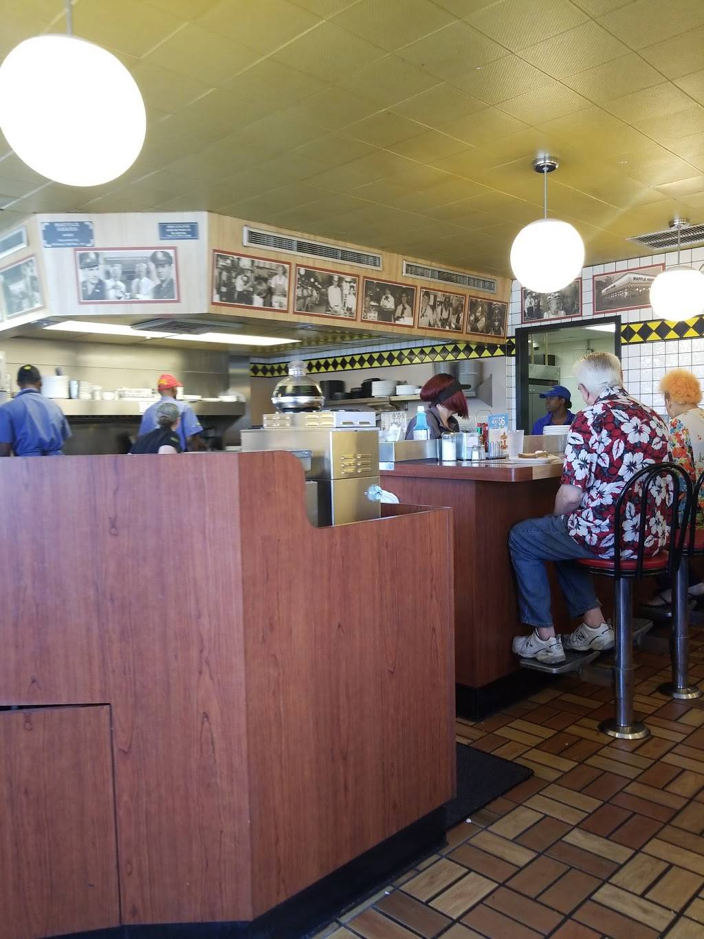 Waffle House | meal takeaway | 2107 N Post Rd, Indianapolis, IN 46219, USA | 3178970781 OR +1 317-897-0781