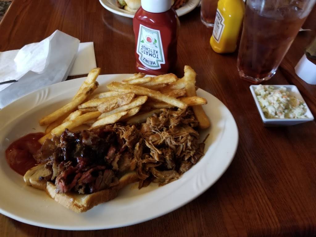 Green Street Tavern | restaurant | 230 S Main St, Galena, IL 61036, USA | 8157770090 OR +1 815-777-0090