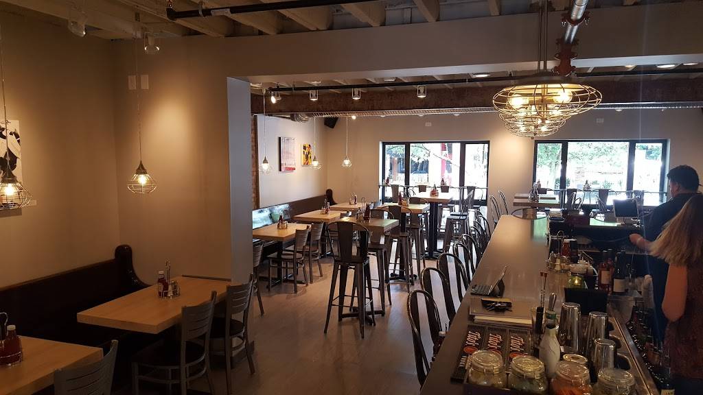 Crust | restaurant | 2258 Professor Ave, Cleveland, OH 44113, USA | 2165830257 OR +1 216-583-0257