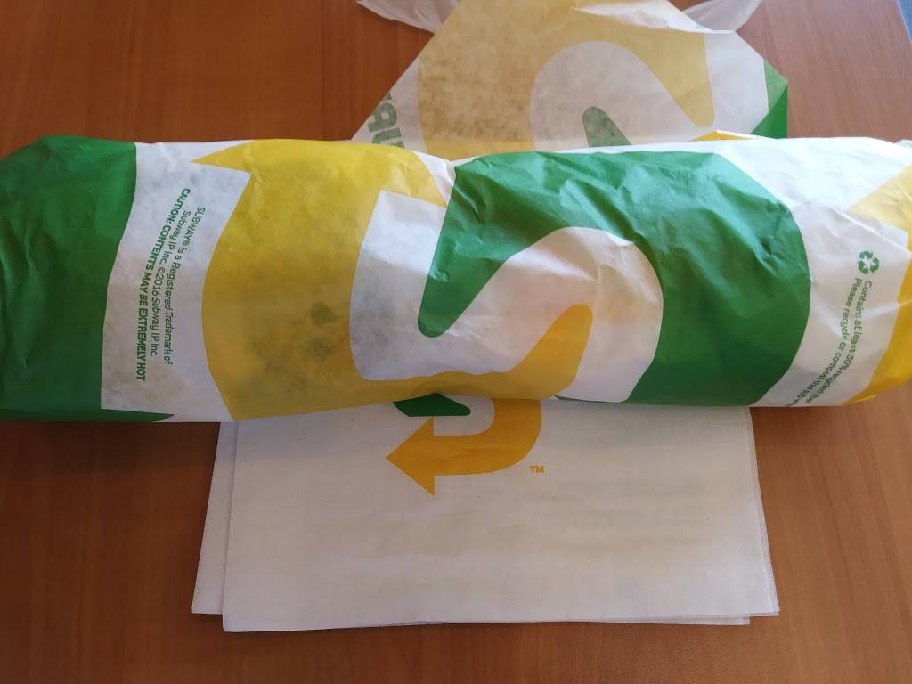 Subway | restaurant | 275 South Van Dorn St, Plaza Space # 110, Alexandria, VA 22304, USA | 7038233030 OR +1 703-823-3030