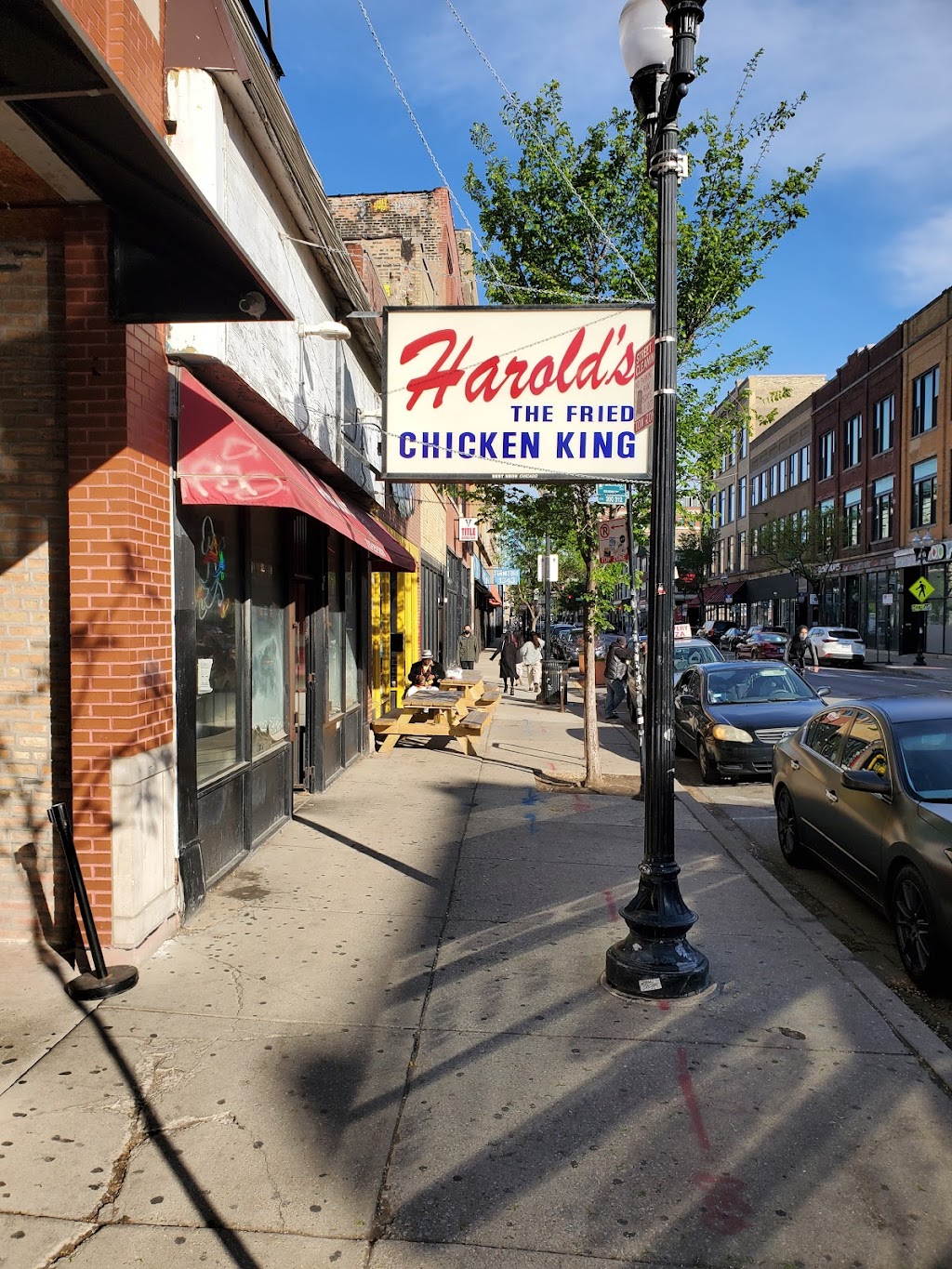 Harolds Chicken Shack #36 (Wicker Park) | restaurant | 1361 N Milwaukee Ave, Chicago, IL 60622, USA | 7732522424 OR +1 773-252-2424