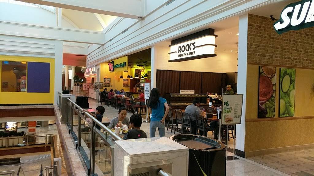 Rocks Chicken & Fries | restaurant | 3500 Peachtree Rd Suite J-3A, Atlanta, GA 30326, USA | 4046650176 OR +1 404-665-0176