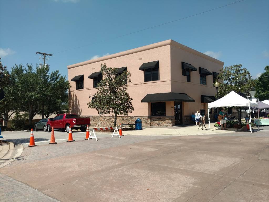 801 City Grille | restaurant | 801 W Montrose St, Clermont, FL 34711, USA | 3523946911 OR +1 352-394-6911