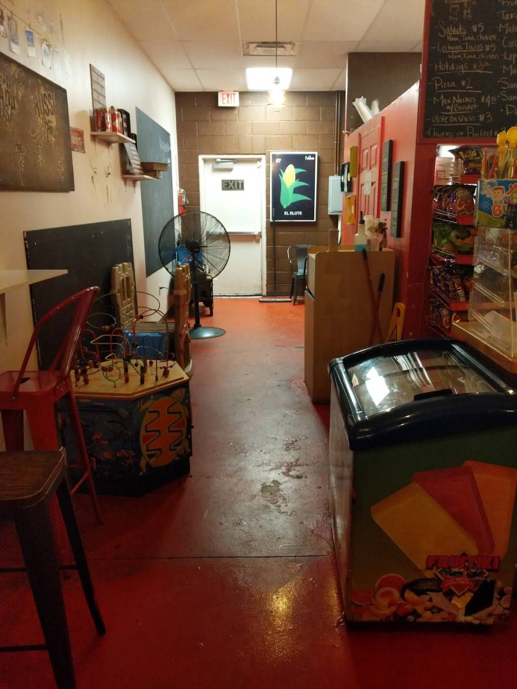 La Guerita Snacks | meal takeaway | 800 N Yarbrough Dr, El Paso, TX 79915, USA | 9159993708 OR +1 915-999-3708