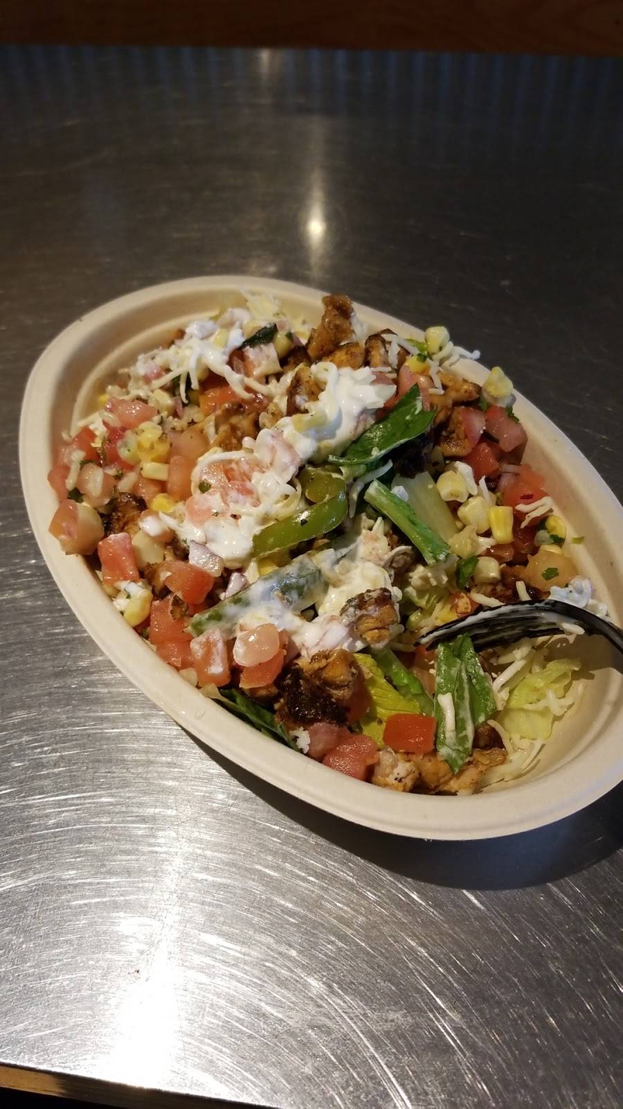 Chipotle Mexican Grill | restaurant | 5420 Southpoint Plaza Way, Fredericksburg, VA 22407, USA | 5407106040 OR +1 540-710-6040