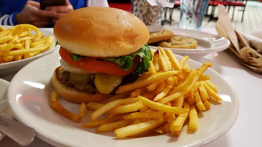 Steak n Shake | restaurant | 855 TX-121, Lewisville, TX 75067, USA | 2144888000 OR +1 214-488-8000