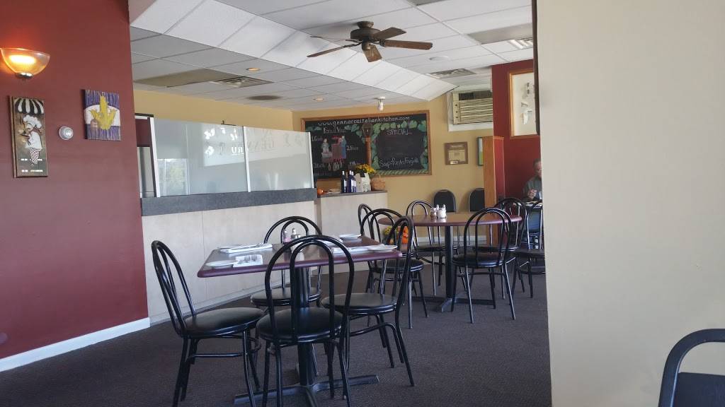 Gennaros Italian Kitchen | restaurant | 4600 Pennell Rd, Aston, PA 19014, USA | 6104973393 OR +1 610-497-3393