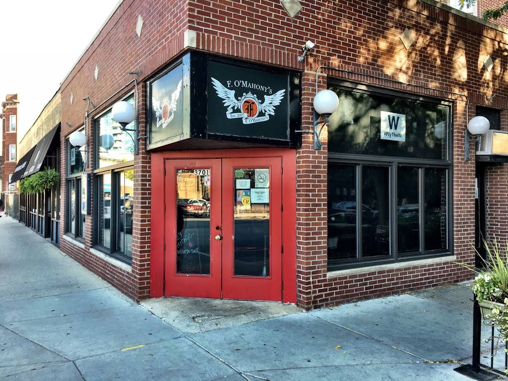 F. OMahonys | restaurant | 3701 N Broadway, Chicago, IL 60613, USA | 7735490226 OR +1 773-549-0226